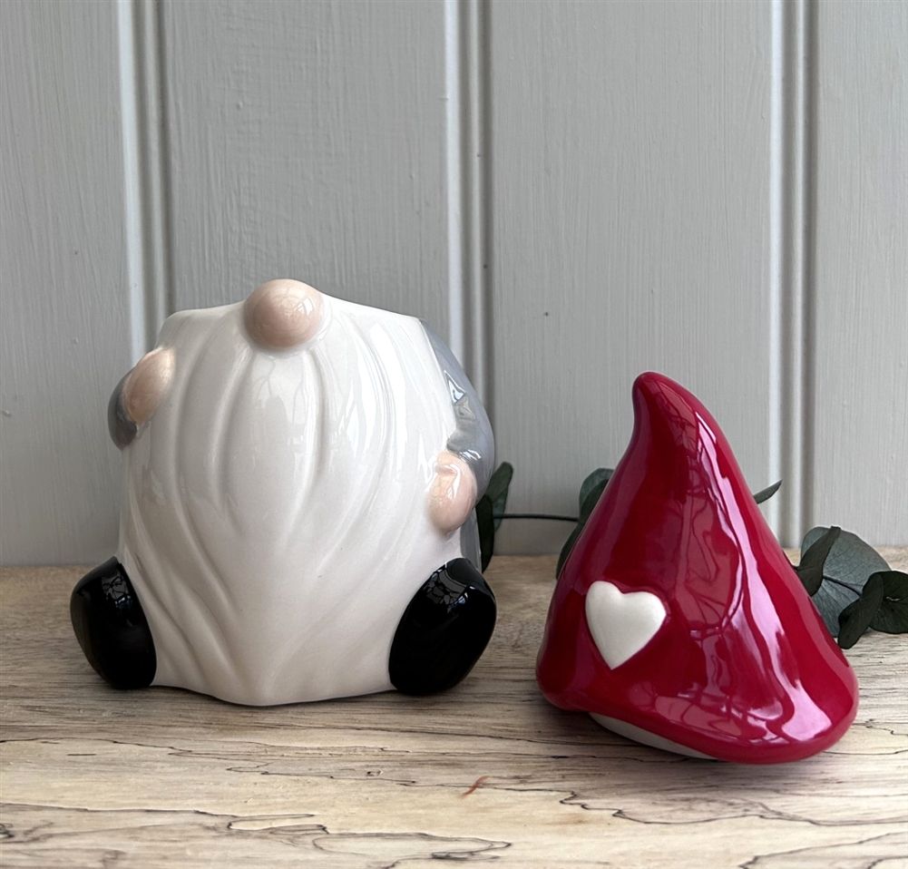 CHRISTMAS Red & Grey Heart Gonk Oil Burner/Wax Melter