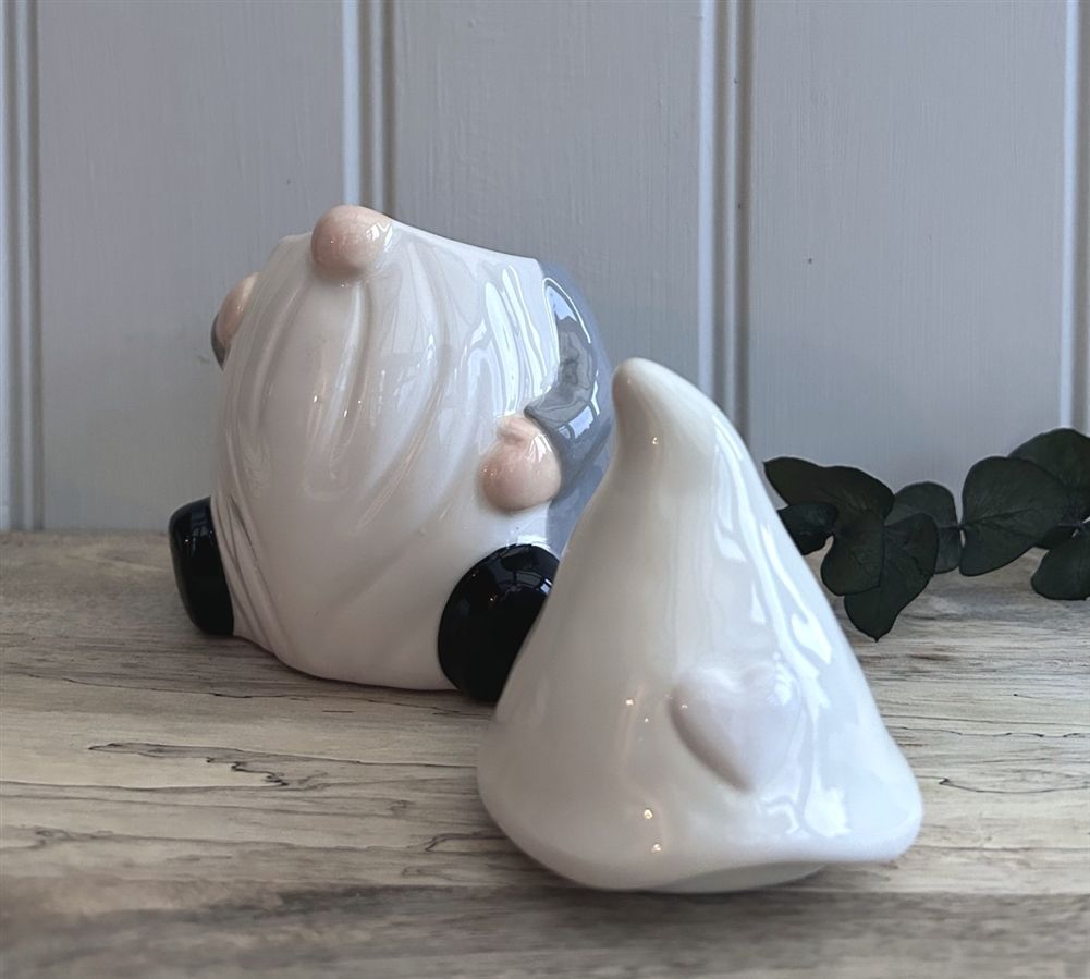 CHRISTMAS White & Grey Heart Gonk Oil Burner/Wax Melter