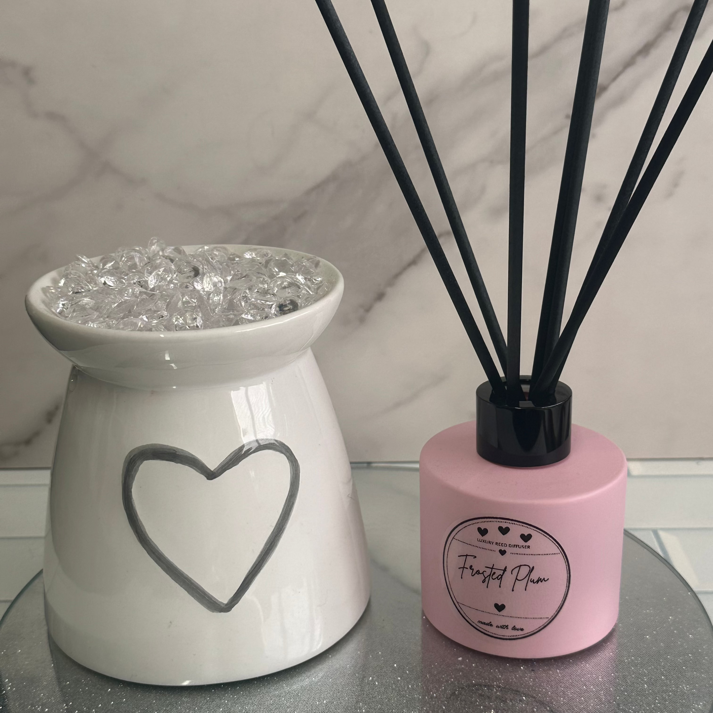 Luxe Reed Diffuser - Pink & Black - Frosted Plum