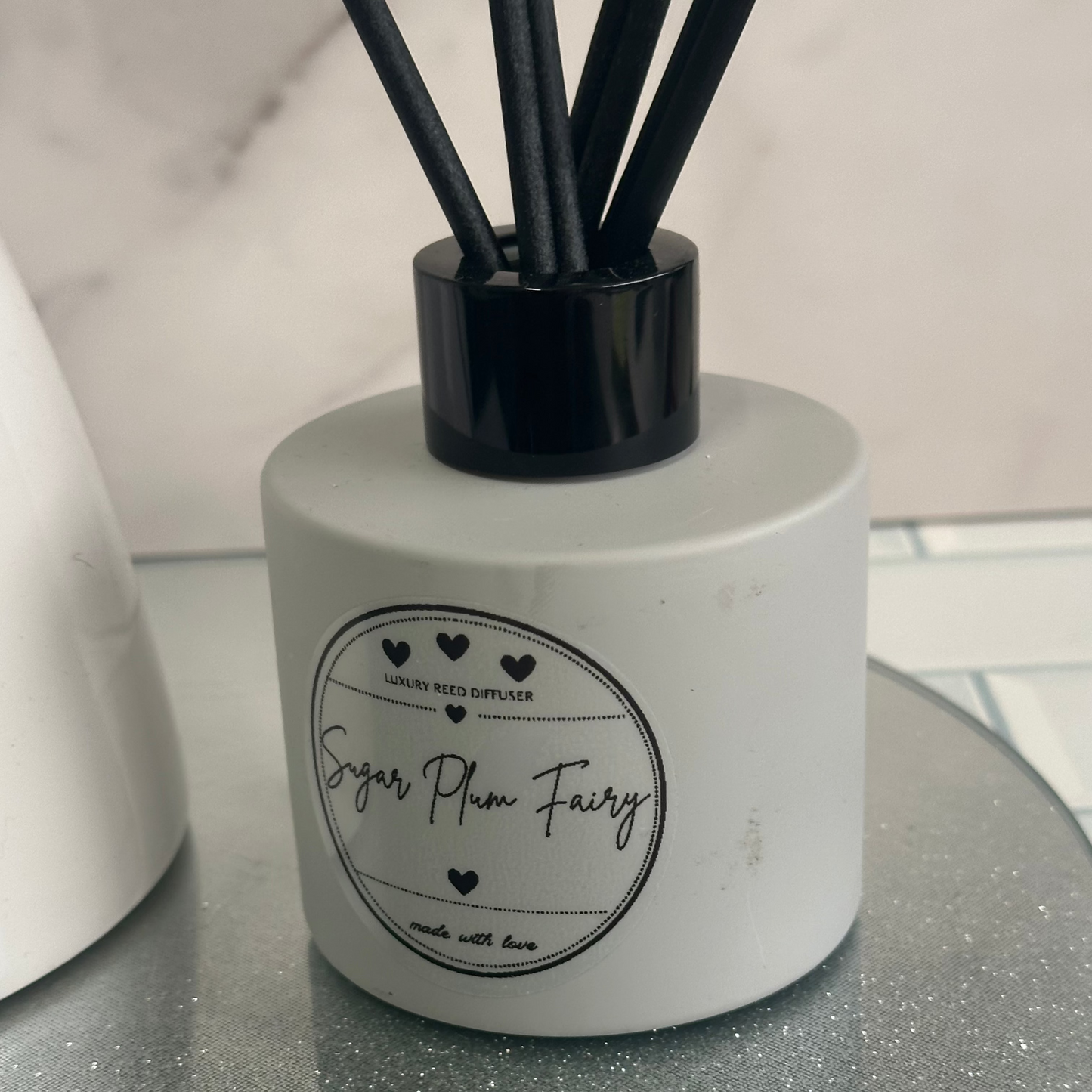 Luxe Reed Diffuser - Grey & Black - Sugar Plum Fairy