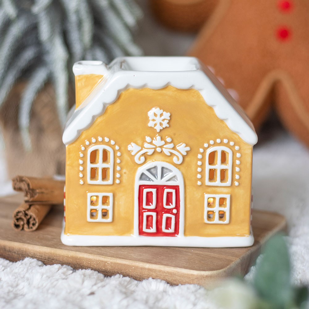 HALLOWEEN - Candy Cane Gingerbread House - Oil Burner / Wax Melter