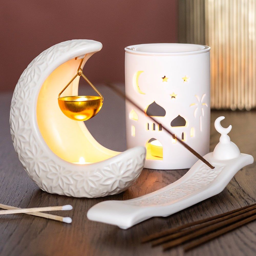 White Embossed Crescent Moon - Oil Burner / Wax Melter