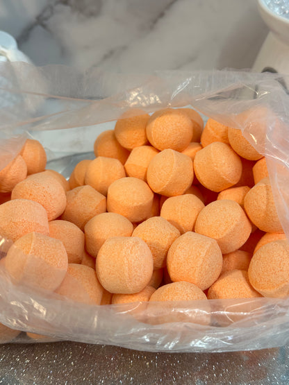 Bath Bomb Chill Pills - Fresh Orange