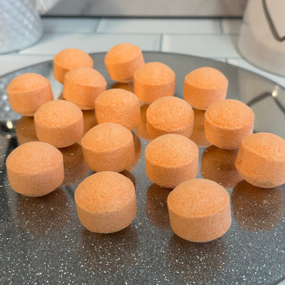 Bath Bomb Chill Pills - Fresh Orange