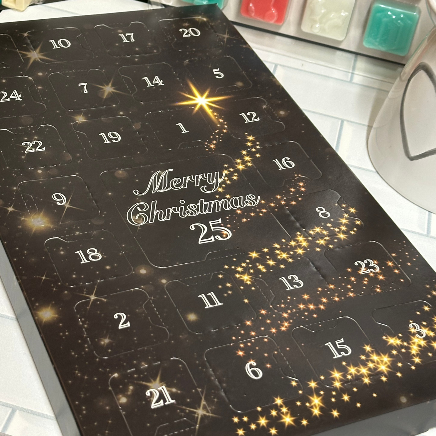 Wax Melt Calendar - CHRISTMAS - 25 Days of Christmas Wax Melt Calendar - Black & Gold