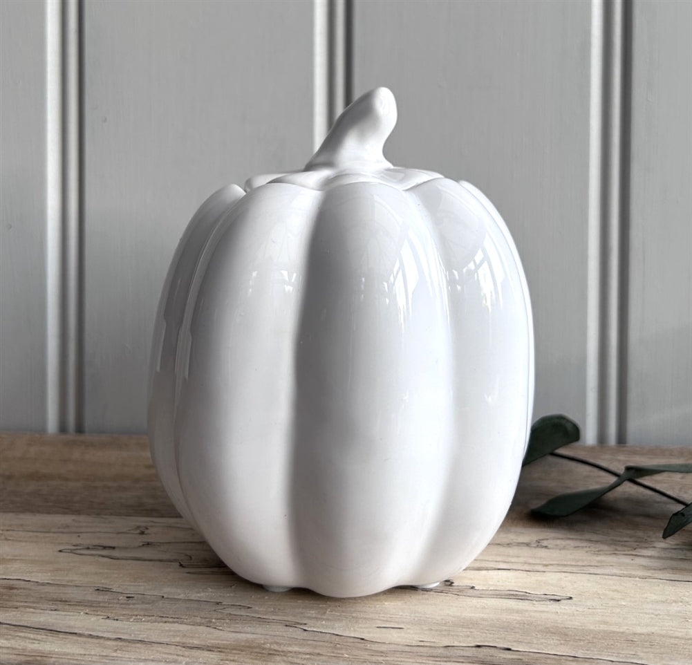 Tall White Pumpkin Oil Burner/Wax Melter - White