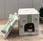 CHRISTMAS Present Oil Burner/Wax Melter - White & Green