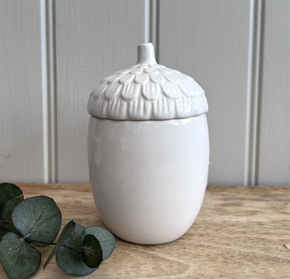 CHRISTMAS Acorn Oil Burner/Wax Melter - White