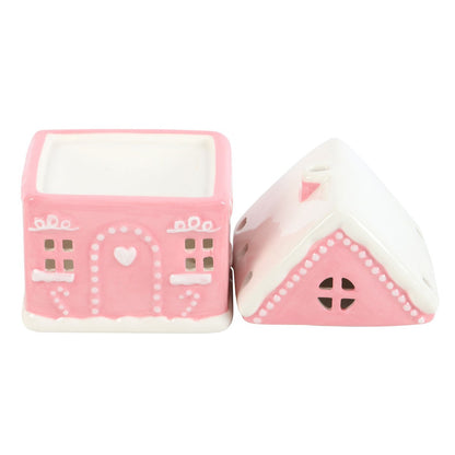 CHRISTMAS/HALLOWEEN - Pink Gingerbread House Oil Burner / Wax Melter