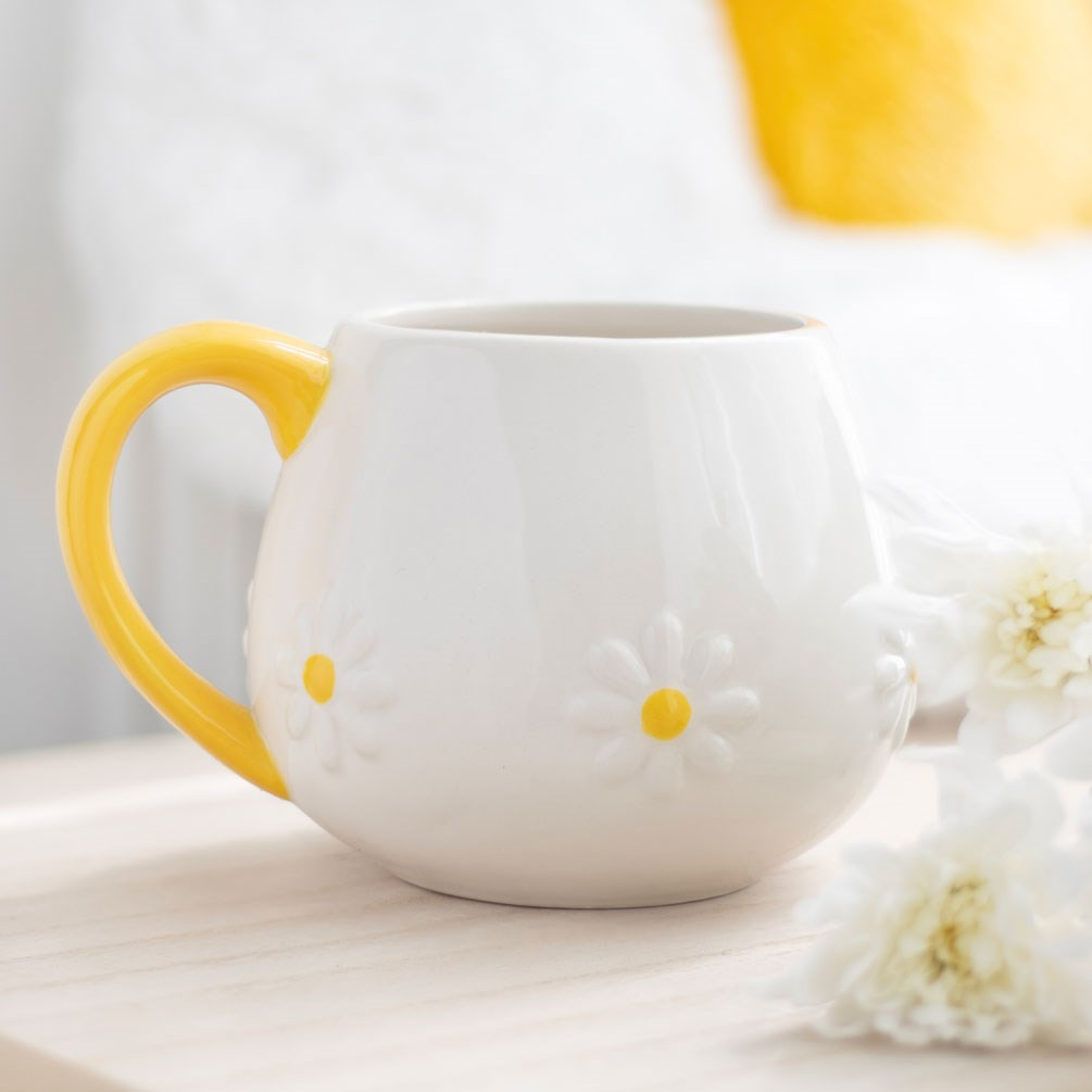 White Daisy Mug
